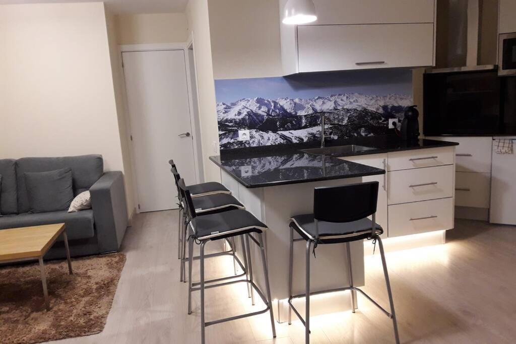 Nuevo Y Acogedor Apto En Vielha-Betren. Con Garaje Apartamento Exterior foto