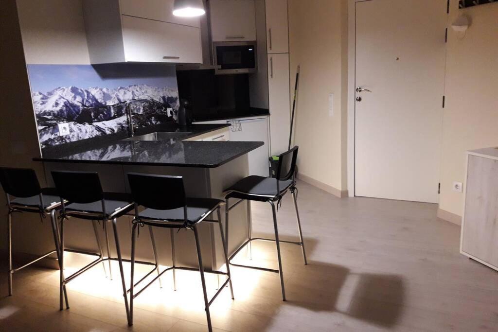 Nuevo Y Acogedor Apto En Vielha-Betren. Con Garaje Apartamento Exterior foto